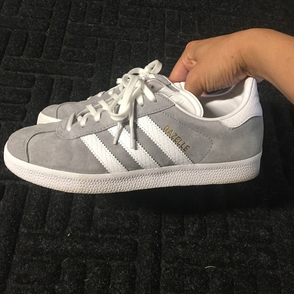 adidas Shoes - Adidas gazelle